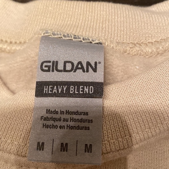 Gildan Women’s Feyonce Medium Cream Sweatshirt - Picture 6 of 6